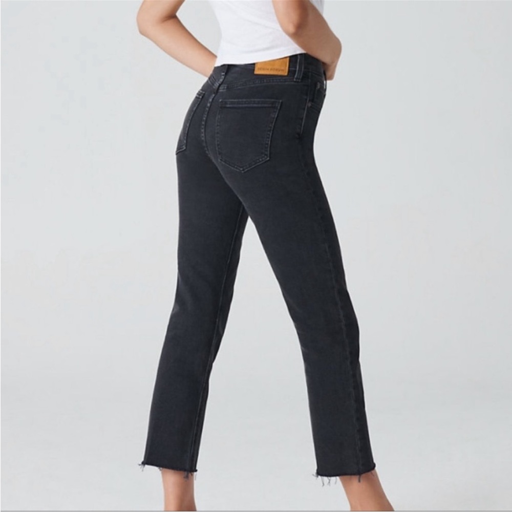 Aritzia Denim Forum Arlo High Rise Straight Leg Jean